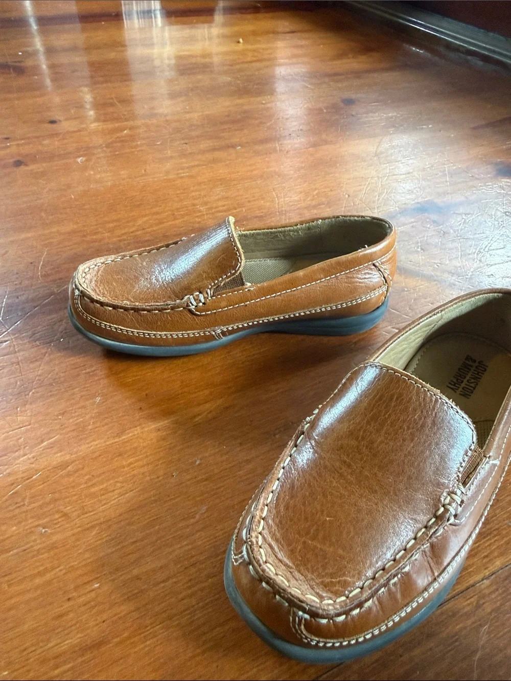 Johnston & Murphy Tan Leather Slip-On Loafers Boys Size 10